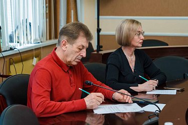 Депутаты определились с датой заседания